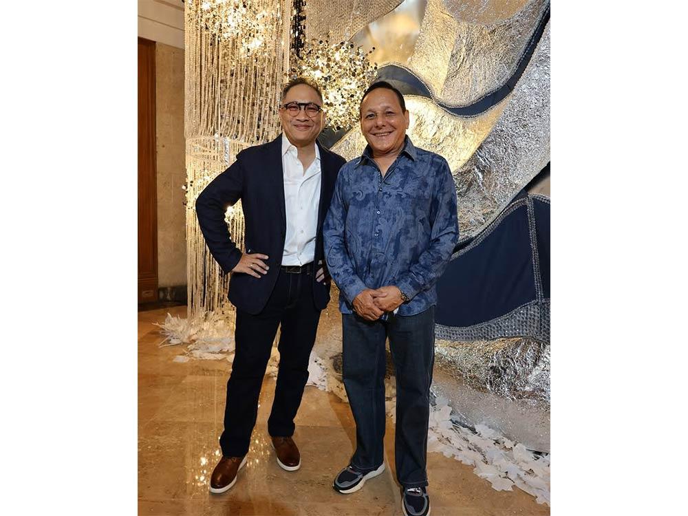 Michael V. and Ronnie Henares