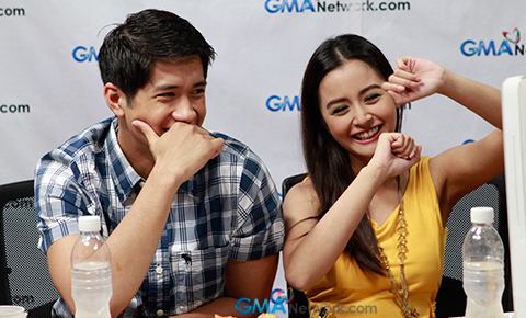Aljur Abrenica and Kris Bernal at the GMA Network Live Chat