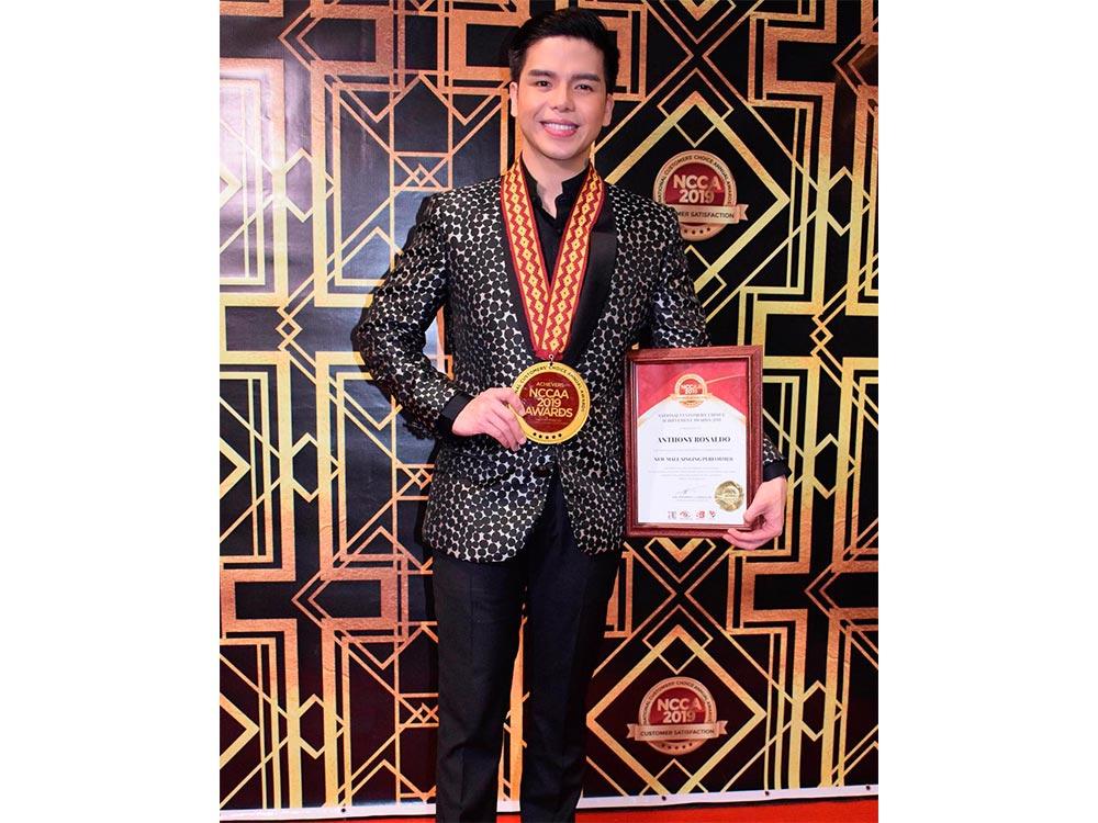 Best New Male Singing Performer