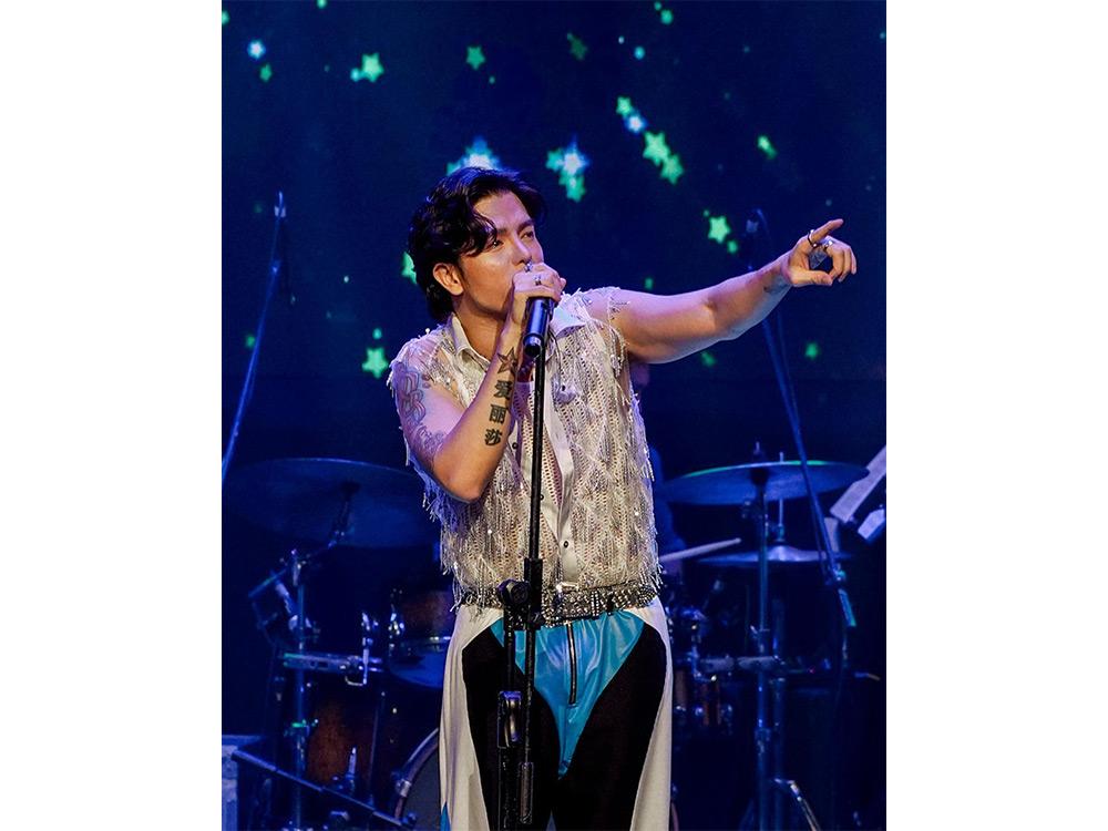 SWITCH: Anthony Rosaldo Live in Concert