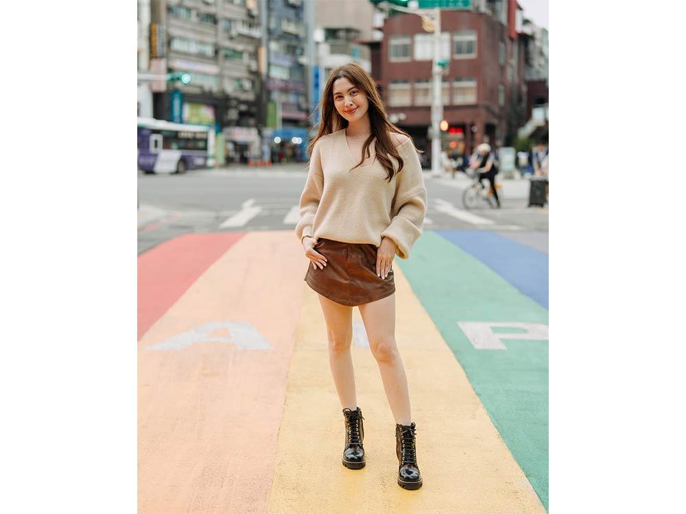 Clingy in her own way