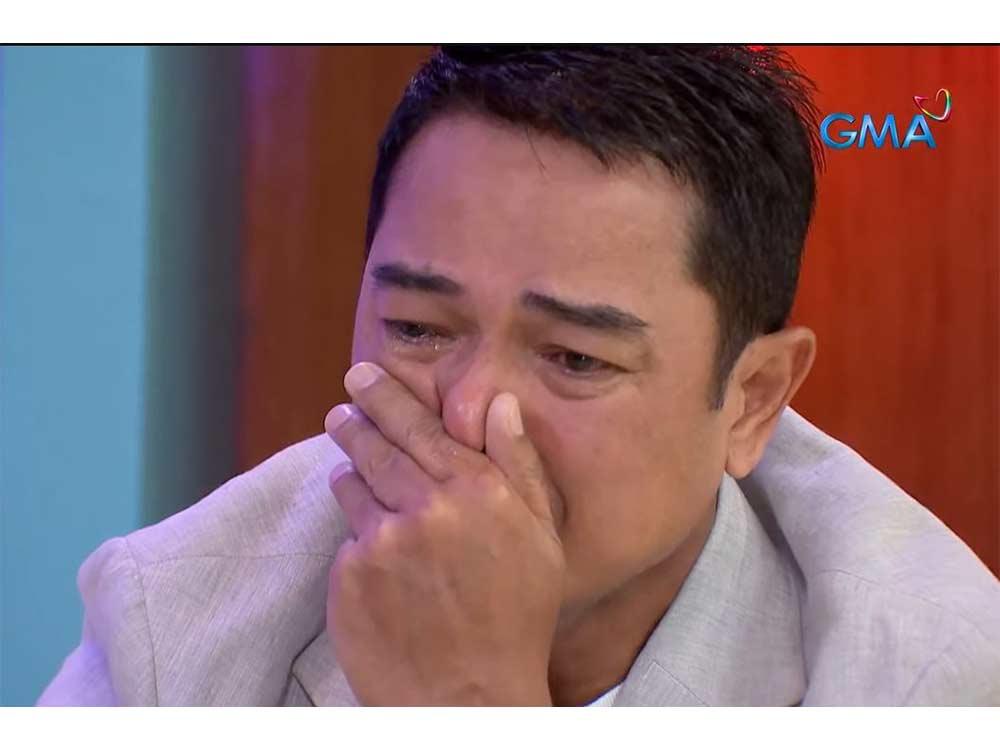 Ariel Rivera, emosyonal na binalikan ang huling sandali nila ng kanyang ama | GMA Entertainment