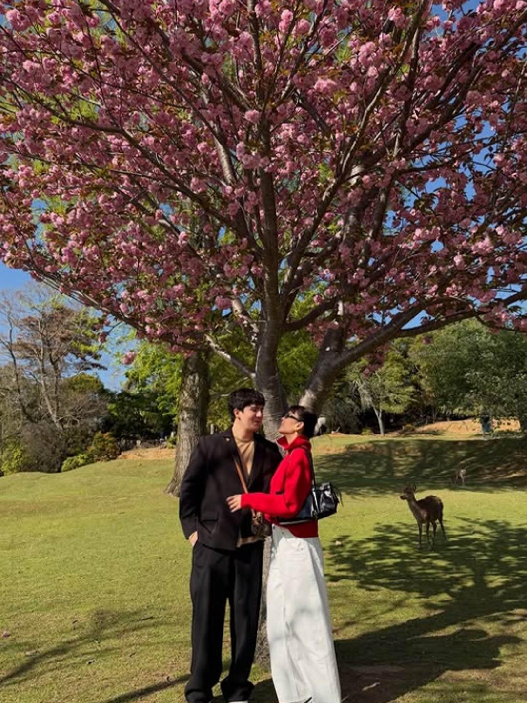 Ashley Ortega and Mavy Legaspi 