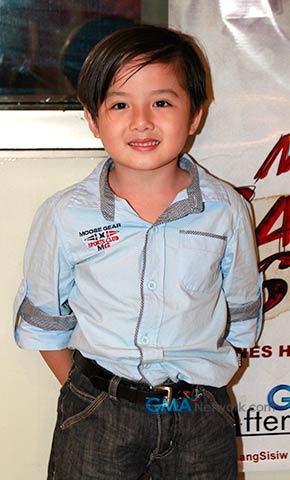 At the press conference of 'Agustin dela Cruz's Mga Basang Sisiw'