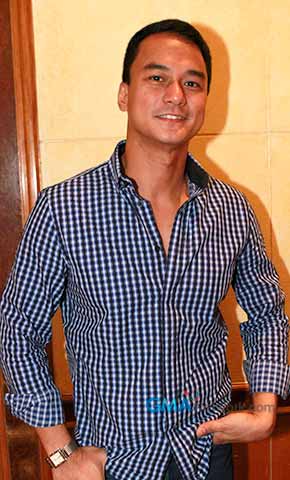 At the press conference of 'Agustin dela Cruz's Mga Basang Sisiw'