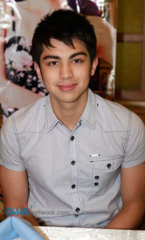 At the press conference of 'Vampire ang Daddy Ko.'