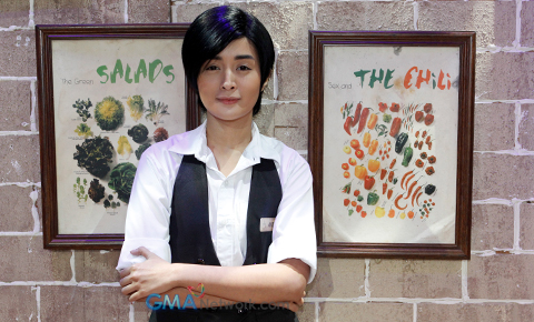 At the press conference of the Philippine version of 'Coffee Prince'