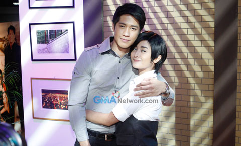 At the press conference of the Philippine version of 'Coffee Prince'