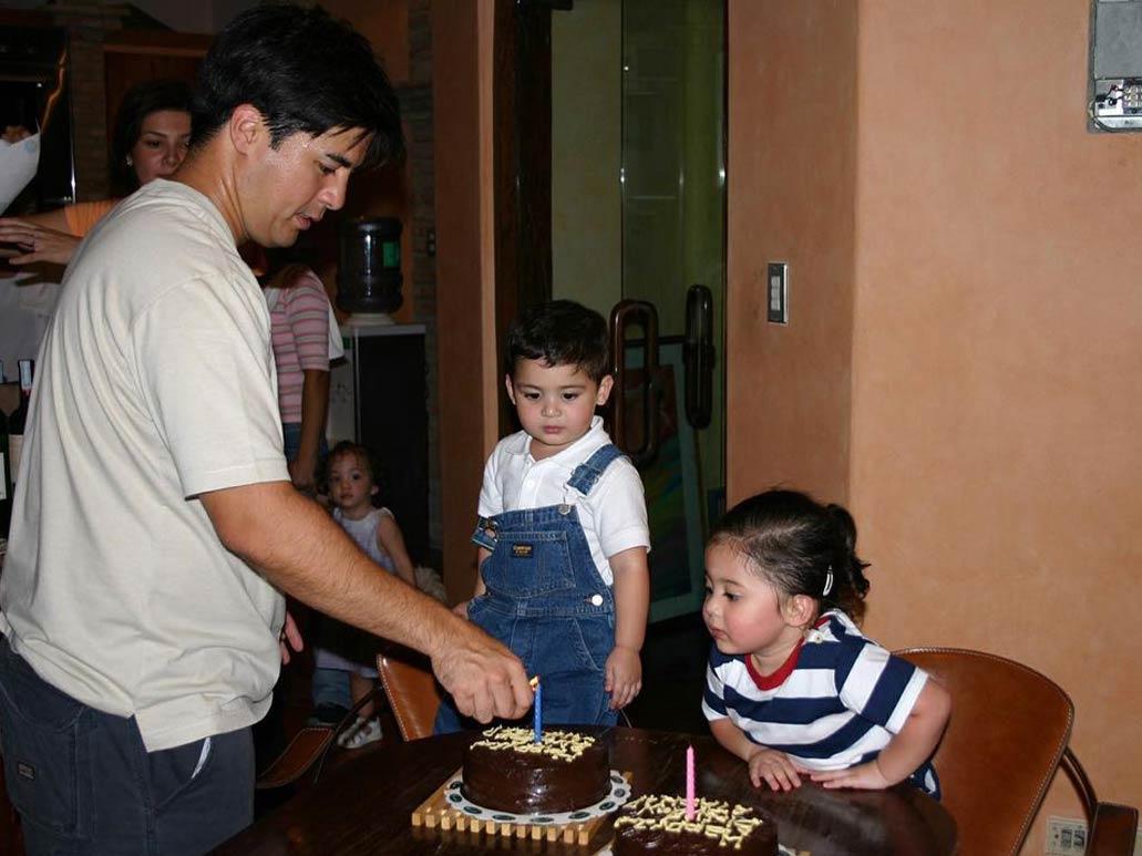 Older sister and younger brother