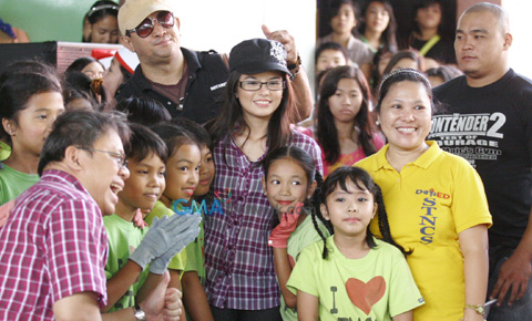 Bea Binene Cares