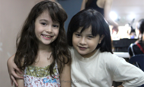 Behind the Scenes at the 'Luna Blanca' Pictorial