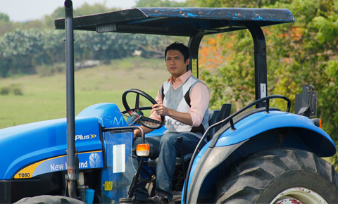 Behind the Scenes at the plug shoot for Telebabad Q2 launches