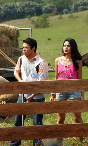 Behind the Scenes at the plug shoot for Telebabad Q2 launches