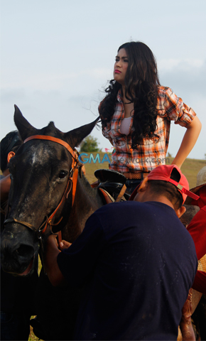 Behind the Scenes at the plug shoot for Telebabad Q2 launches