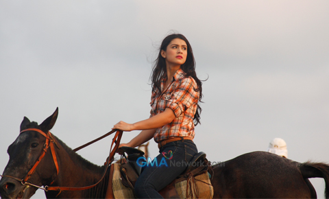 Behind the Scenes at the plug shoot for Telebabad Q2 launches