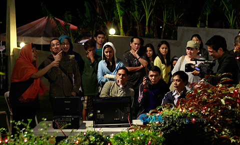 Behind the scenes at the making of the 'Walang Imposible Sa Pasko ng Kapuso' for 'Puting Pasko'