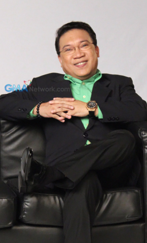 Behind the scenes at the pictorial of 'HOT T.V.'