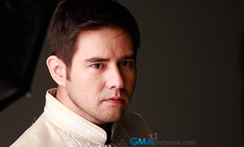 Behind the scenes at the pictorial of Mundo Mo'y Akin