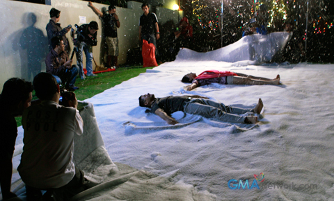 Behind the scenes of the shoot for this year’s Kapuso Christmas campaign