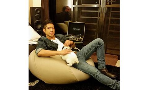 Aljur Abrenica
