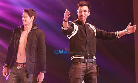 Blistering Paradise: The Cosmo Bachelor Bash 2014