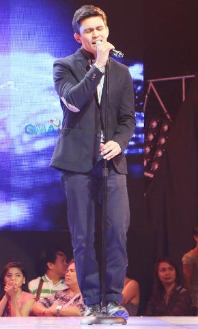 Buwis-buhay entertainment on 'Sunday All Stars'