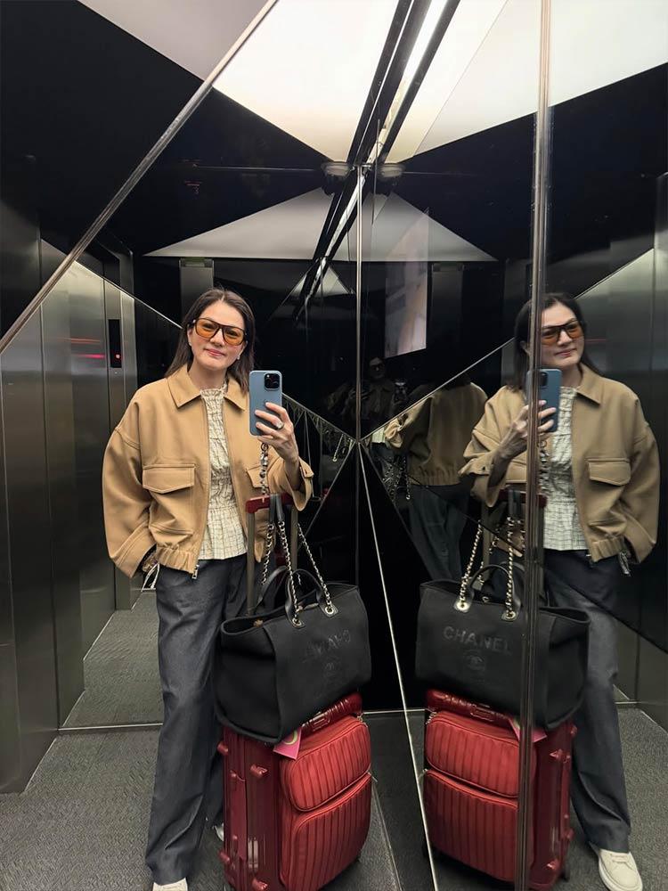 Mirror selfie