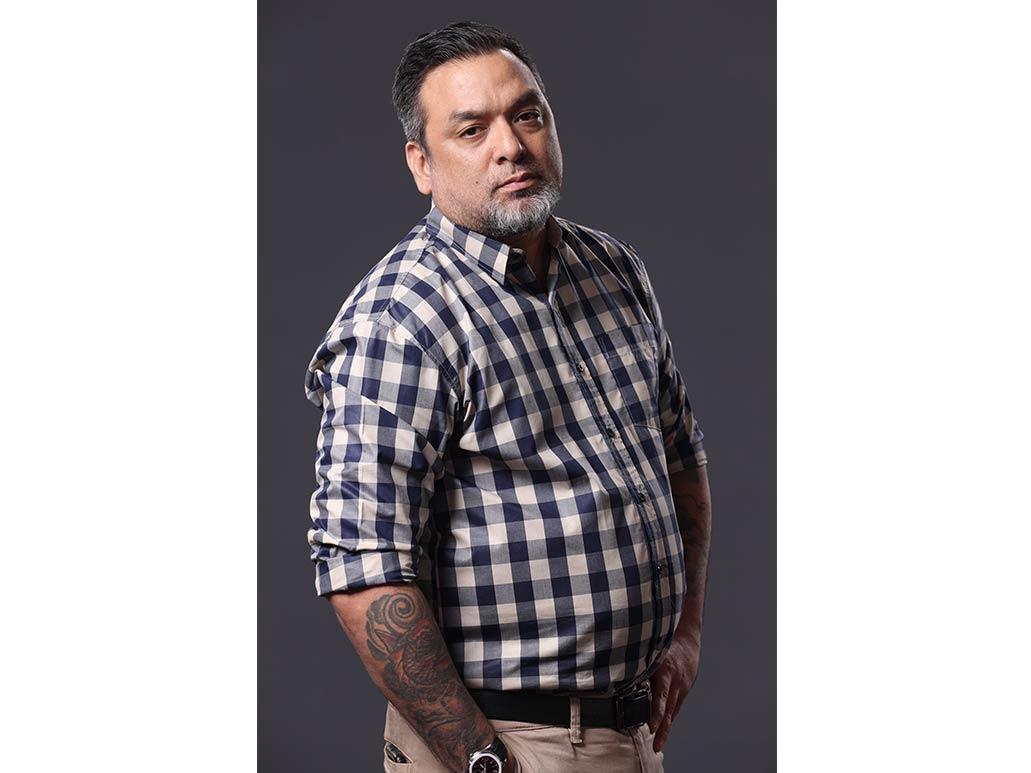 Bernard Palanca bilang Lenard