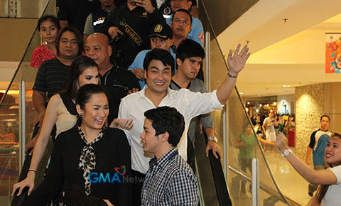 Cast of Indio at the Sinulog Festival