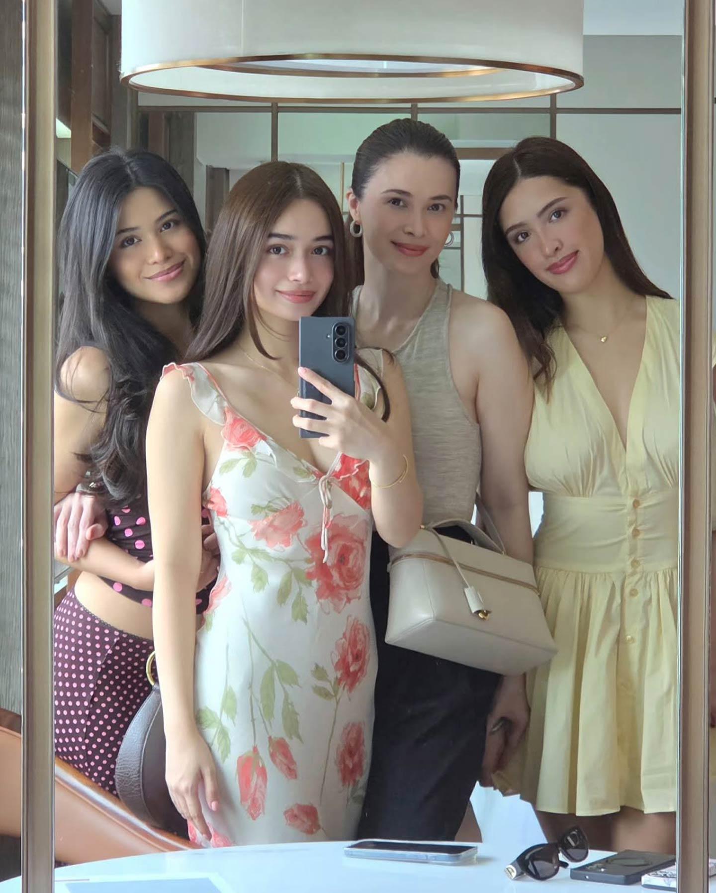 Sunshine Cruz and daughters