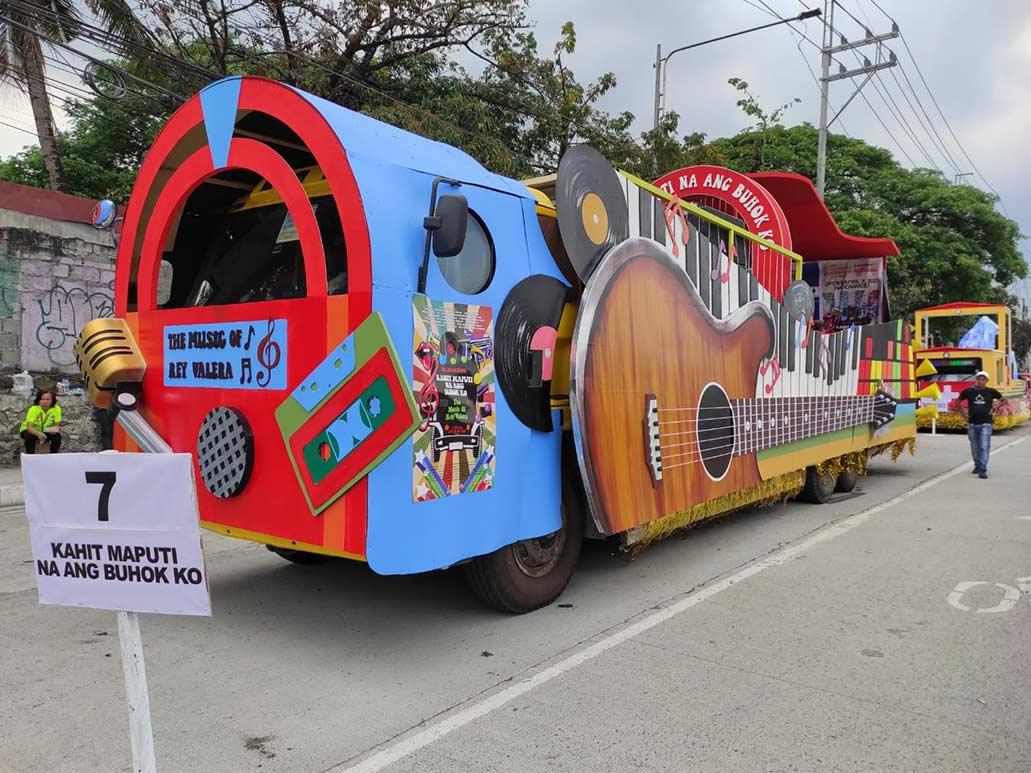 Kahit Maputi na ang Buhok Ko