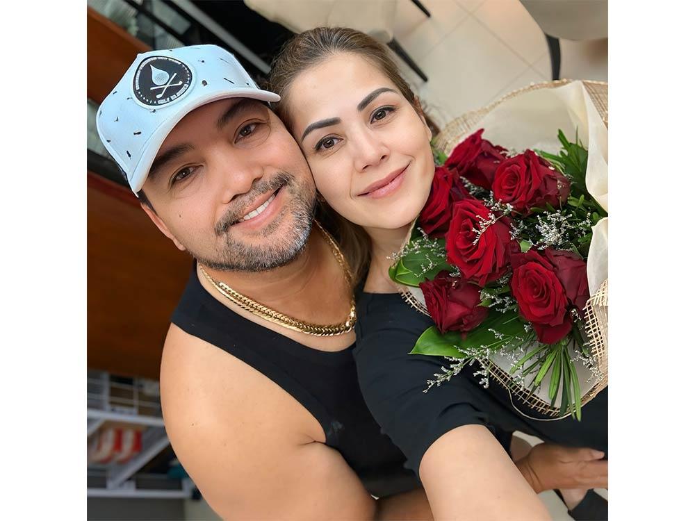 Maritoni Fernandez and Mon Dayrit