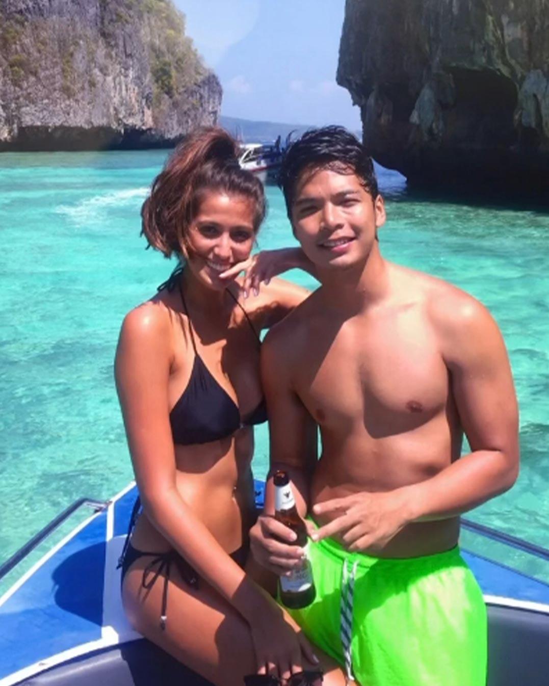 Beach lovers