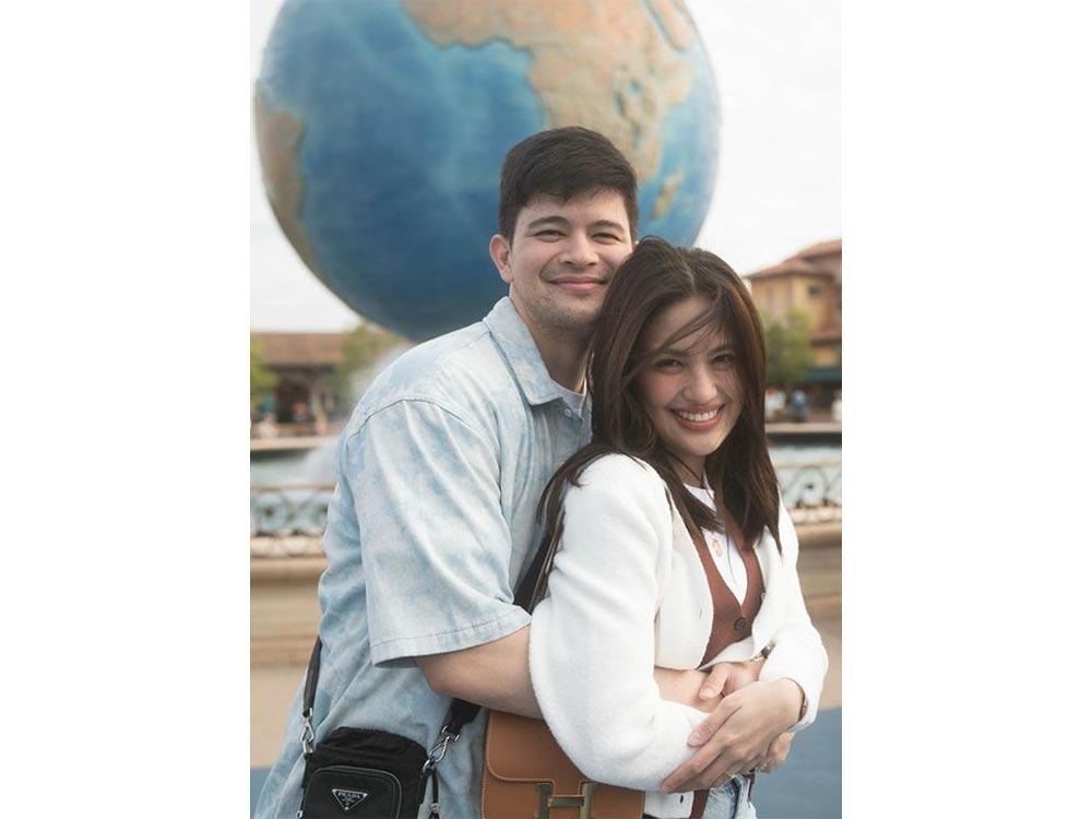 Rayver Cruz and Julie Anne San Jose