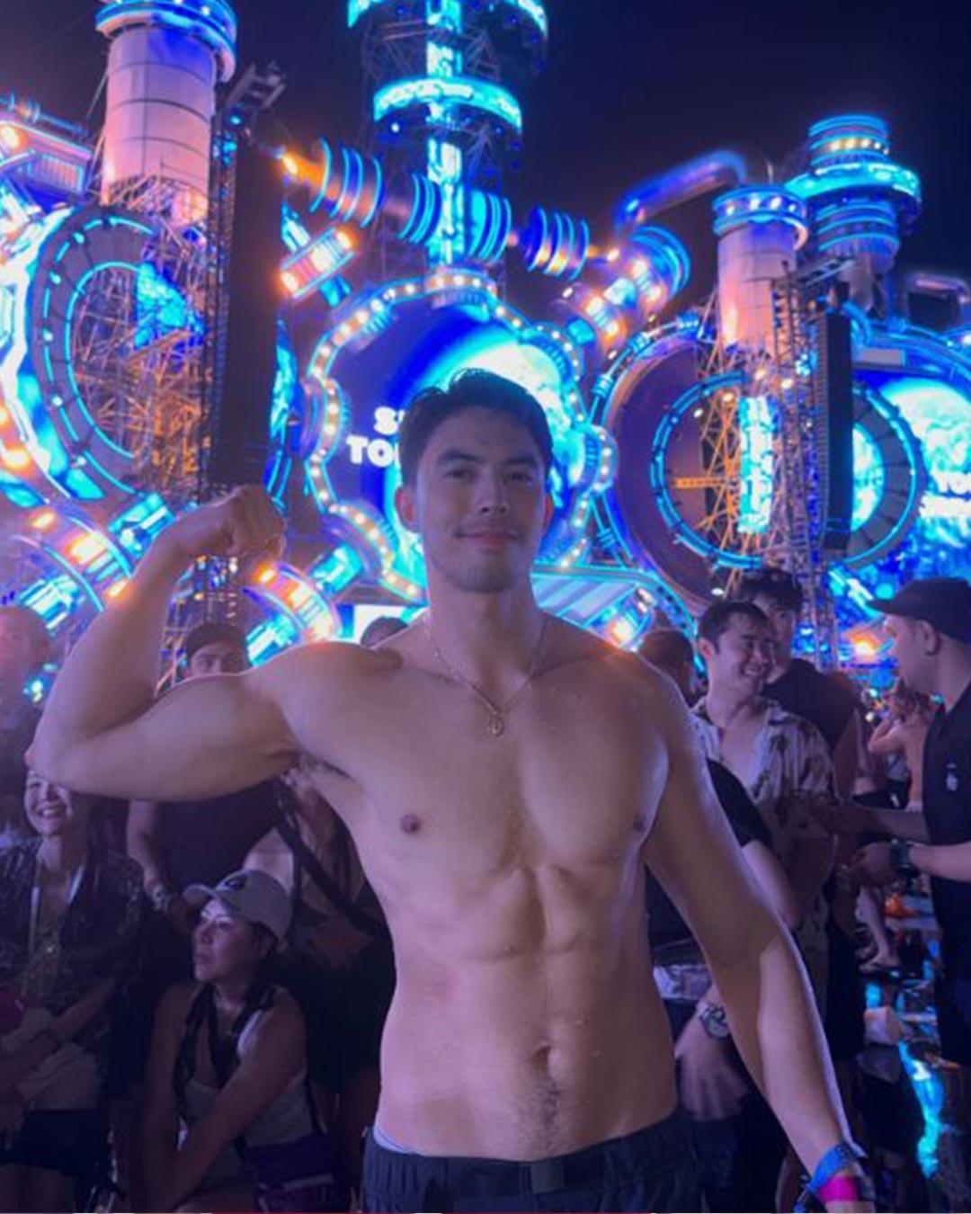 Tony biceps
