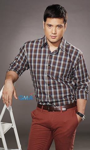 Certified Kapuso hunks to conquer the 'Cosmo Bash' runway 