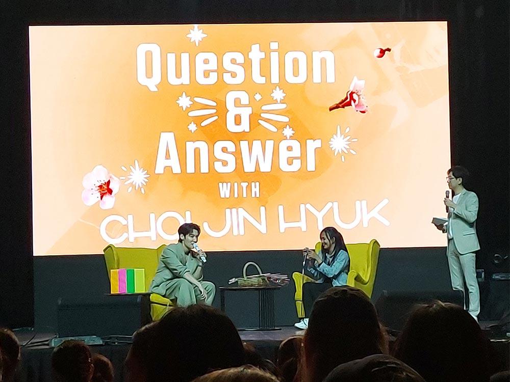 Question and answer with Choi Jin-hyuk