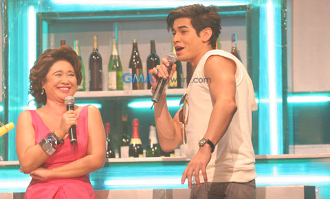 Comedy Bar: Behind the scenes