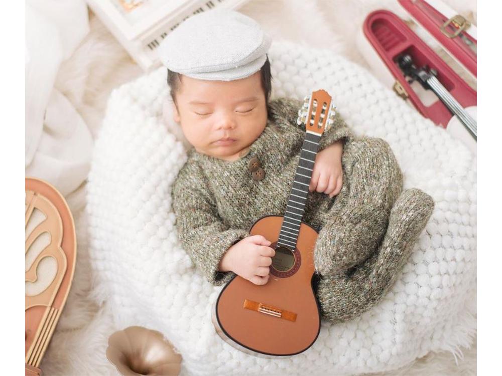 Little musician