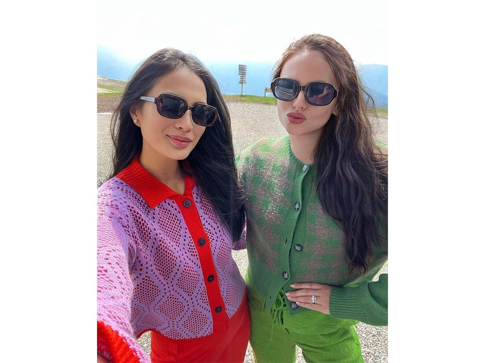 Isabelle Daza and Georgina Wilson