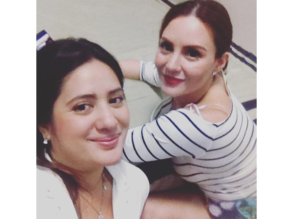 Sharmaine Arnaiz and Chesca Garcia