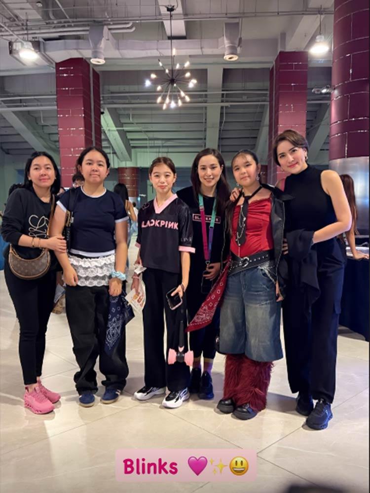 Ara Mina and Cristine Reyes