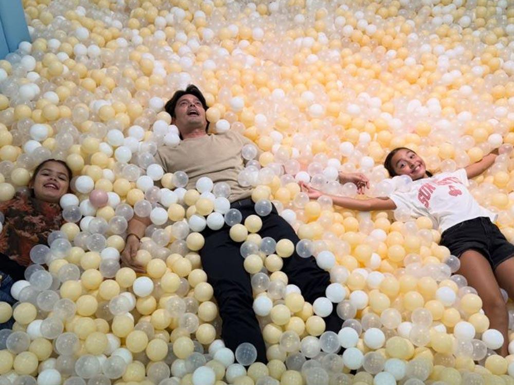 Ball pit