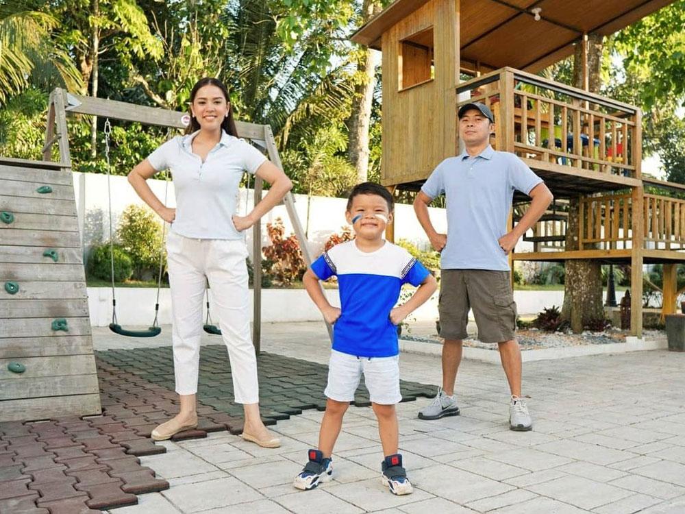 Neri Naig and Chito Miranda