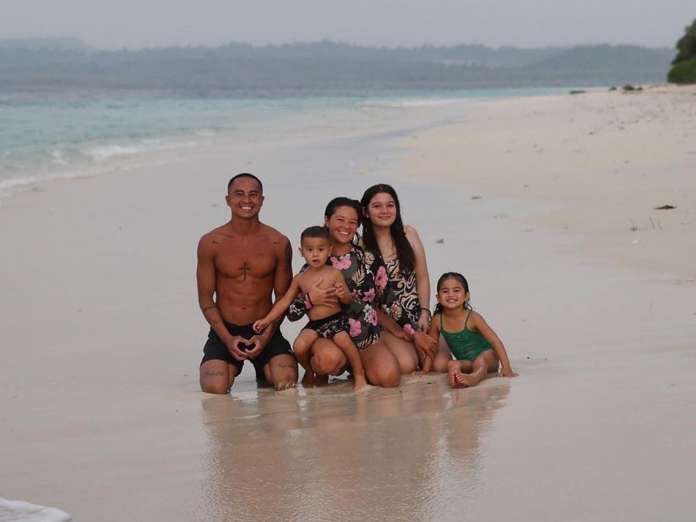 Andi Eigeinmann and Philmar Alipayo