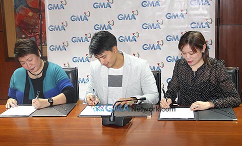 Exclusive: Mike Tan signs GMA contract