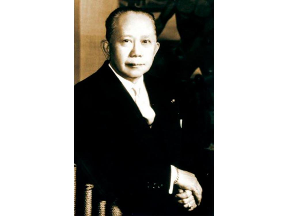 Carlos P. Romulo