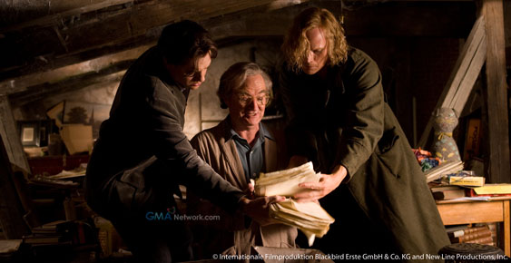 Fire-eaters, fire-starters and silvertongues on 'Inkheart'