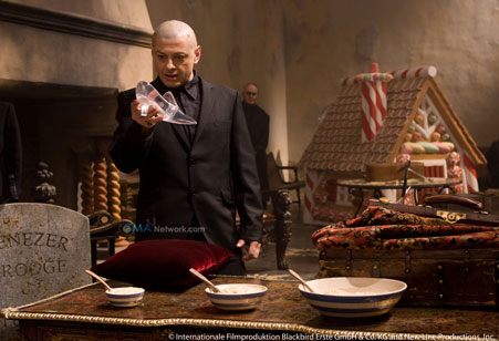 Fire-eaters, fire-starters and silvertongues on 'Inkheart'