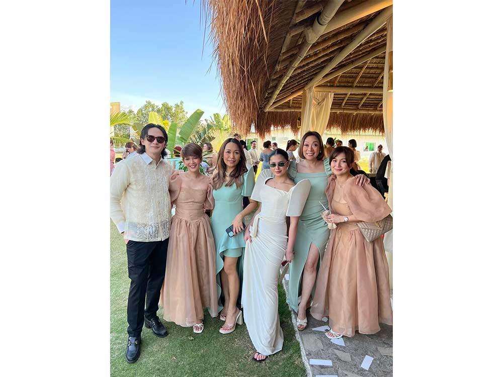 FIRST LOOK Glaiza De Castro and David Rainey s Filipiniana themed